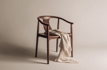 Carré de soie et esthétique orientale : l’art du vide pour une élégance quotidienne - SUKē