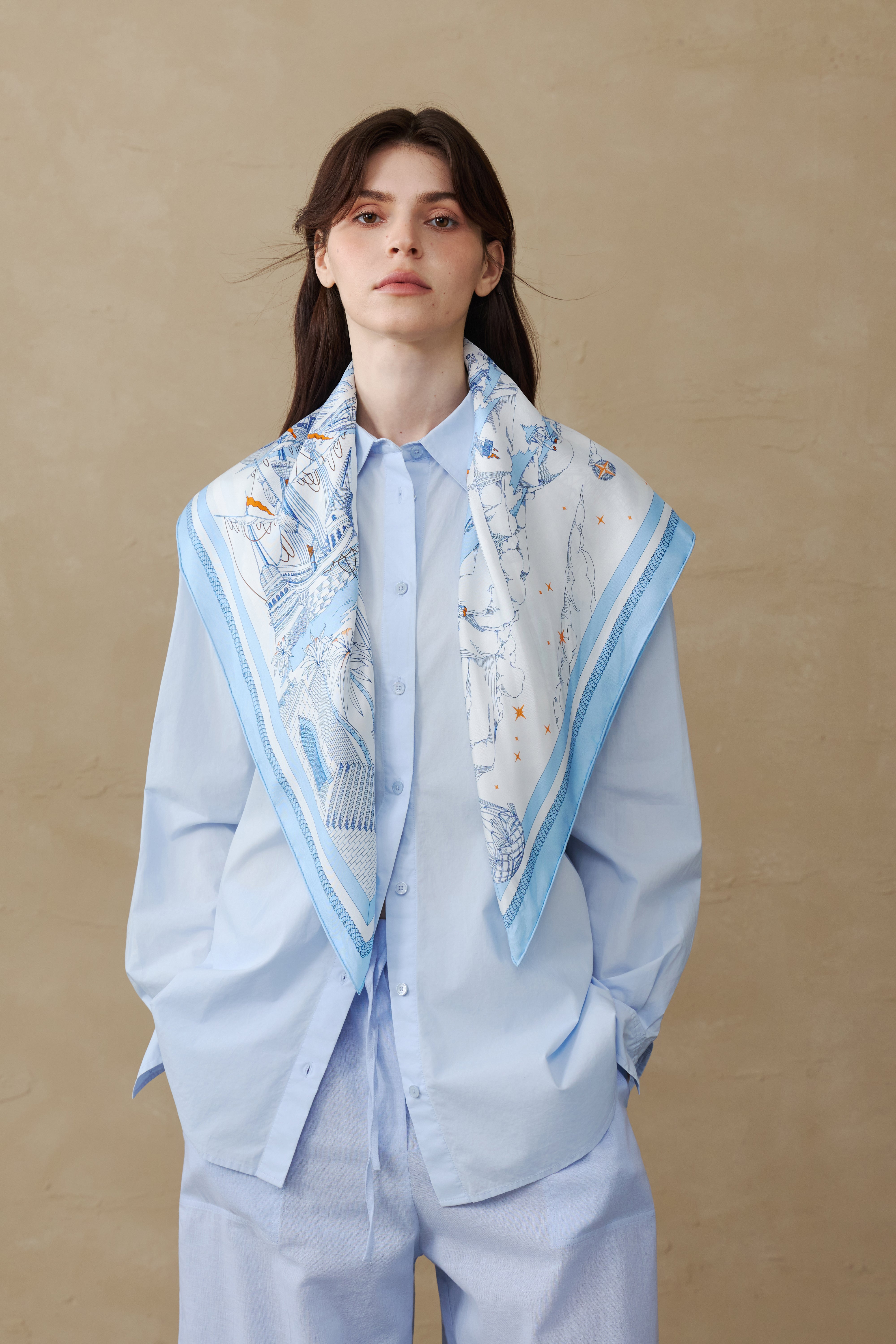 Dunhuang Light - Silk Scarf 90 x 90 cm