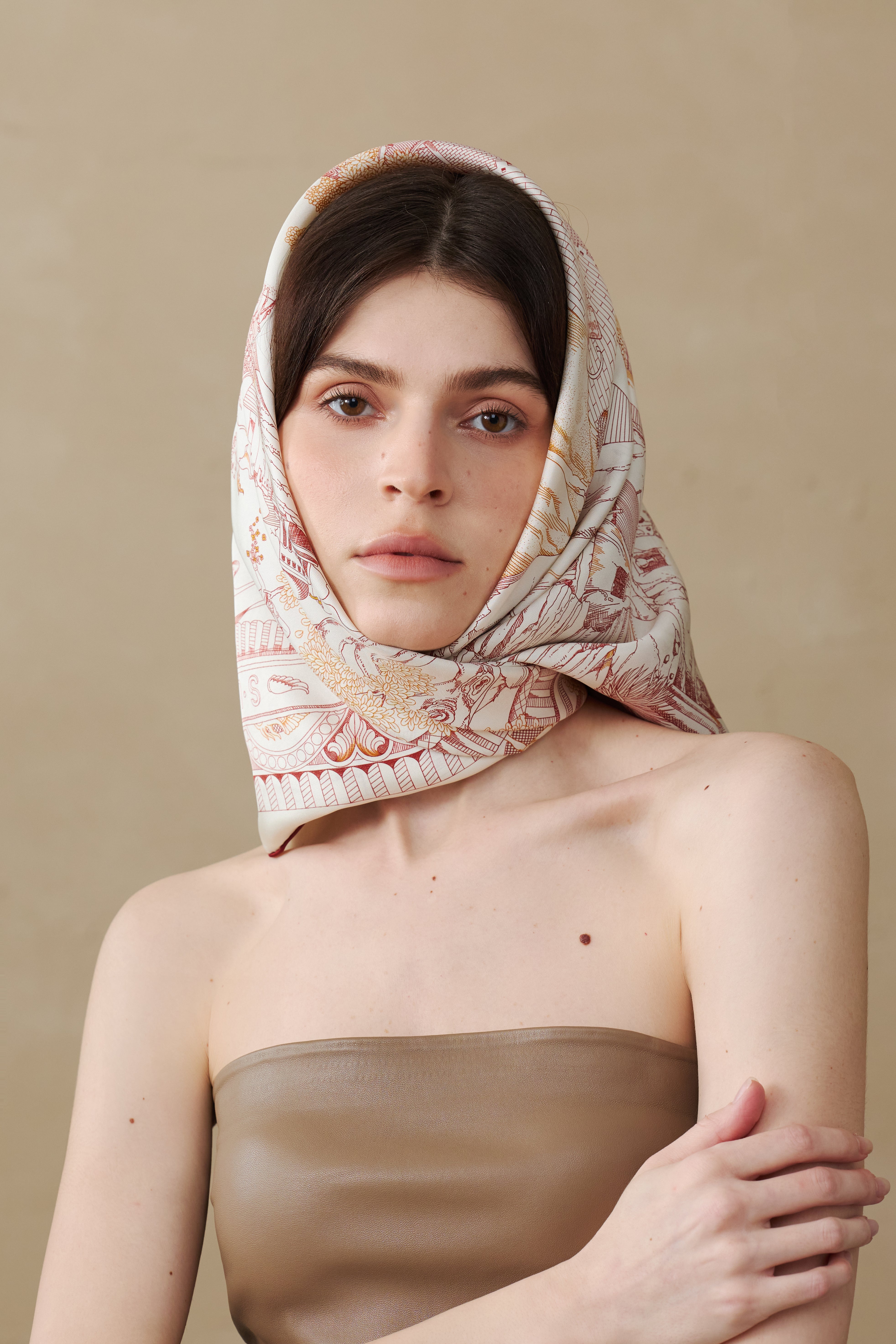 Caravane d'Or - Silk Scarf 90 x 90 cm