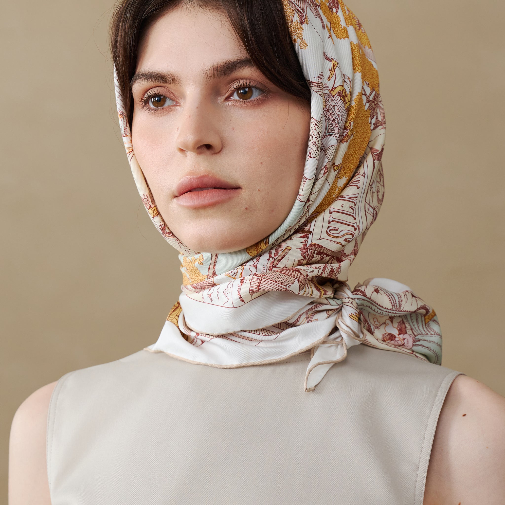 Caravane d'Or - Silk Scarf 90 x 90 cm