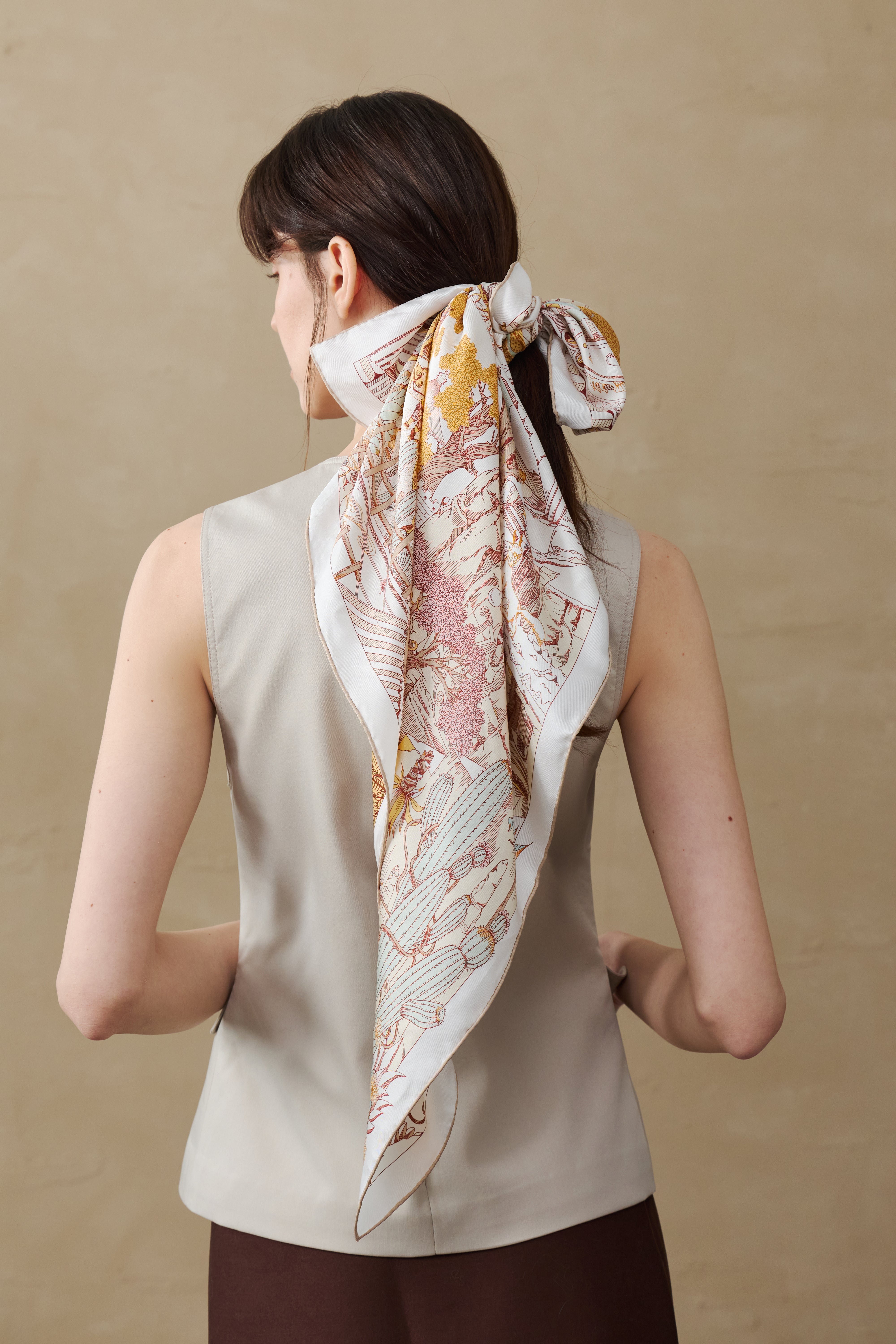 Caravane d'Or - Silk Scarf 90 x 90 cm