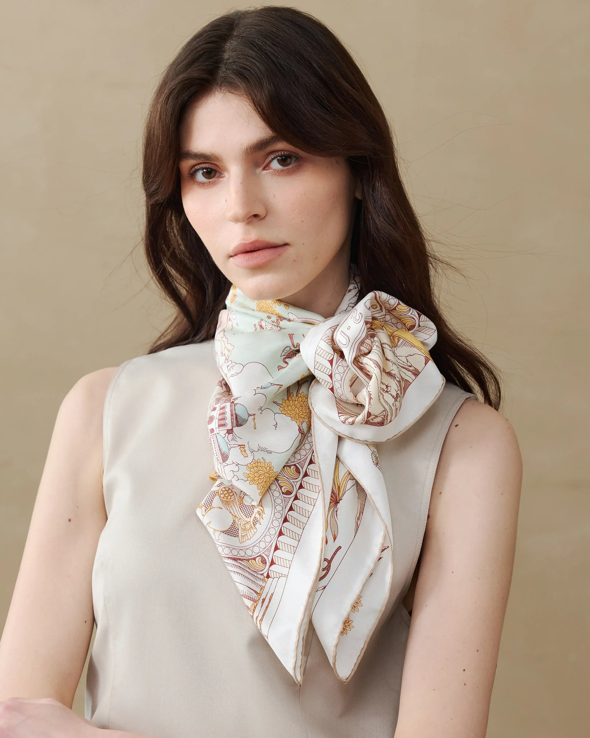 Carré 90 L'Oasis Miraculeuse - Beige de Soie - SUKē